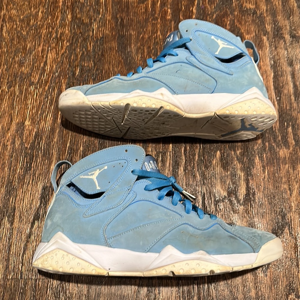 Air Jordan 7 Retro Pantone - Picture 3 of 7